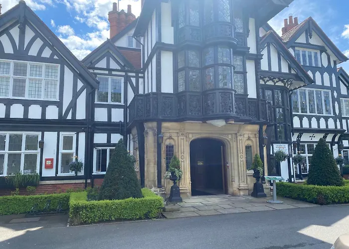 Hare Lodge